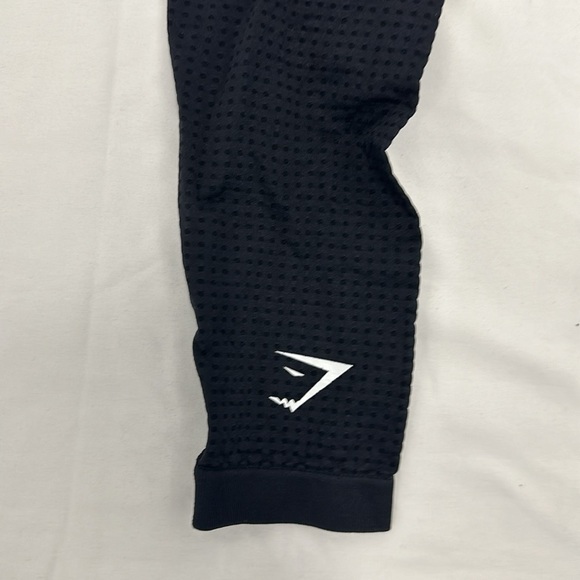 Gymshark Vital Seamless Legging in Black - Picture 8 of 8